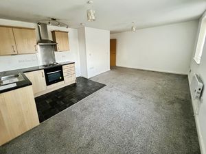 Lounge Kitchen- click for photo gallery